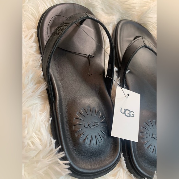 LAST ONE ‼️Ugg bennison II - Picture 2 of 3